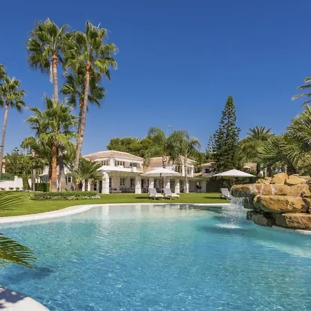 The Perfect Embodiment Of Luxurious Living Villa *